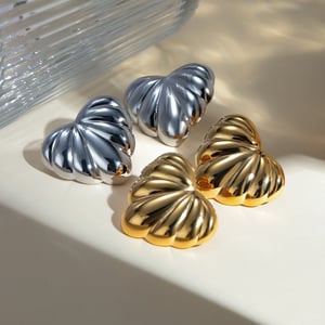 1 Pair Puff Heart Shape Stainless Steel Stud Earrings h5 Picture4