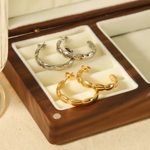 1 pair of simple and fashionable  gold-plated stainless steel geometric smooth C-shaped earrings for women's jewelry for daily wear h5 Picture4