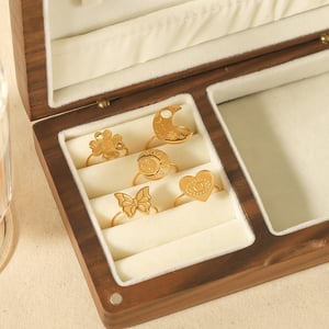 1 piece of classic fashion  gold-plated stainless steel butterfly love heart-shaped adjustable ring for women's jewelry for daily wear h5 Picture4