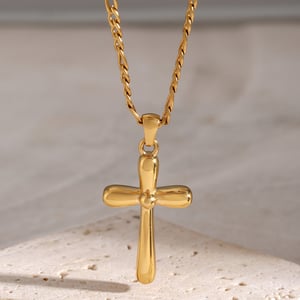 gold stainless steel cross necklace niche high-end simple cross titanium steel necklace h5 Picture6