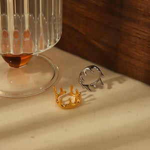 1 stuk eenvoudige en modieuze  vergulde roestvrijstalen onregelmatige geometrische open ring geschikt voor dagelijks gebruik door vrouwen h5 Afbeelding4