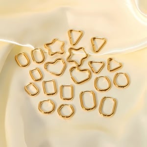 1 pair of simple and fashionable  gold-plated stainless steel geometric rectangular star hoop earrings for women's jewelry for daily wear h5 Picture3