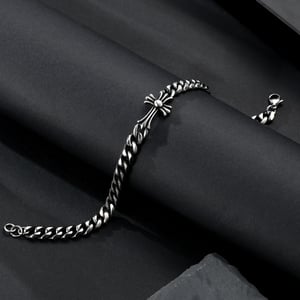 1 paio di bracciali da uomo in acciaio inossidabile con croce punk della serie Simple h5 Immagine4