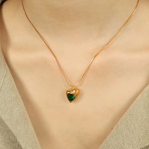1 piece simple series retro heart stainless steel  gold plated zircon women pendant necklaces h5 Picture8