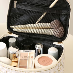 1 Piece Fashionable Series Classic Plaid Chanel's Style Women's Cosmetic Bags h5 Picture5