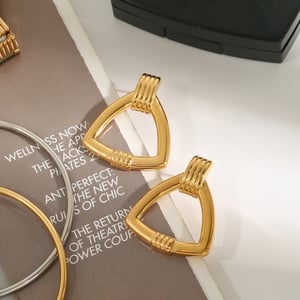 1 Pair Minimalist Series Classic Triangle Shape Stainless Steel Gold Color Women's Stud Earrings h5 Picture9