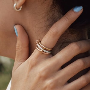 1 paar Simple Series Personality Annular roestvrij staal vergulde dames enkelvoudige ringen h5 Afbeelding9