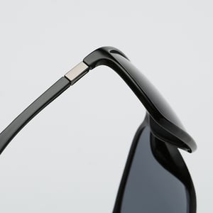 1 Pair Minimalist Series Daily Anti-glare Lightweight Classic Square Unisex Sunglasses h5 Picture7