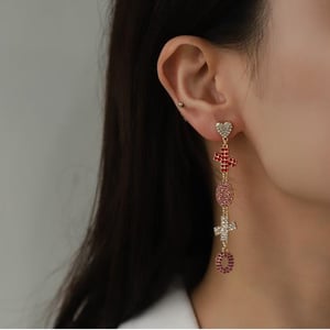 1 Piece Exquisite Series Sparkling Heart Shape Gold Color Alloy Knitted Women's Layered Necklaces h5 Picture4