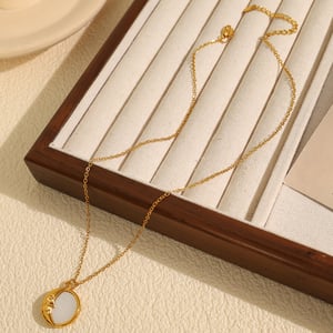 1 Piece Romantic Series Classic Sun/Moon Titanium Steel   Gold Color  Shell Women's Pendant Necklaces h5 Picture4