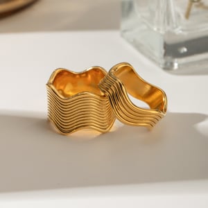 1 par de anillos individuales para mujer de acero inoxidable chapado en oro de 18 quilates con diseño geométrico simple. h5 Imagen4