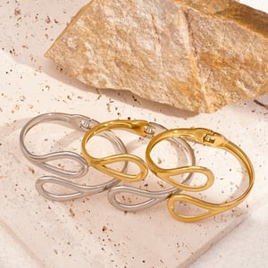 1 Stück Simple Series Klassischer Tropfen-Edelstahl Goldfarbene Damenarmreifen h5 Bild4