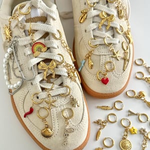 1 paio di pendenti da donna in acciaio inossidabile con zircone placcato oro , serie romantica, classici e geometrici h5 Immagine4