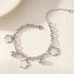 1 Piece Romantic Series Elegant Flower Titanium Steel   Gold Color  Women's Charm Bracelets h5 Picture4