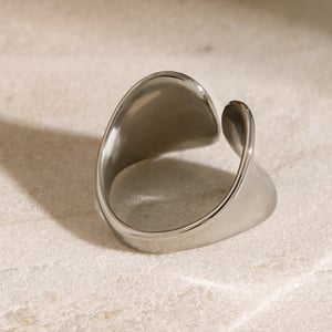 1 par de anillos ajustables para mujer de acero inoxidable chapado en oro de 18 quilates con diseño geométrico simple. h5 Imagen4