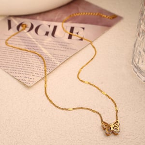 1 pezzo serie romantica dolce animale acciaio inossidabile color oro zircone collane con ciondolo da donna h5 Immagine6