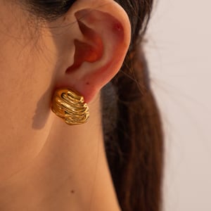 1 Paar Simple Series Einfache, einfarbige Ohrstecker aus Edelstahl mit 18 Karat Goldbeschichtung für Damen h5 Bild4