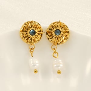 1 pair classic retro style astrological chart shape stainless steel  gold plated inlay pearl unisex drop earrings h5 Picture4