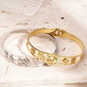 1 Piece Sophisticated Series Natural Flower & Butterfly Stainless Steel Gold Color Women's Bangles h5 Picture6