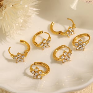 1 Paar Luxuriöse Serie Retro Blume Edelstahl Gold Farbe Strass Damen Creolen h5 Bild5