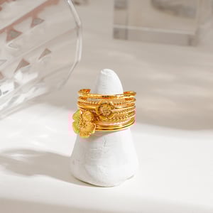 1 stück luxuriöse serie  style blume edelstahl gold farbe damen ring sets h5 Bild4