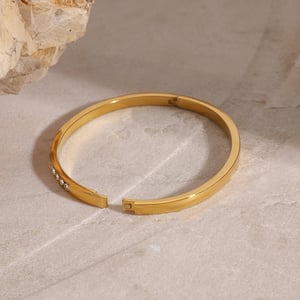 1 stück simple series  ringförmige edelstahl 18 karat vergoldet strass damen armreifen h5 Bild4