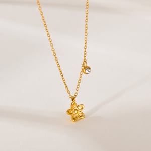 1 Piece Simple Series Simple Flower Stainless Steel Women's Pendant Necklaces h5 Picture3