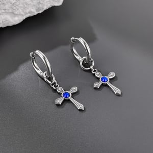 Orecchini da uomo in acciaio inossidabile con croce luminosa h5 Immagine6