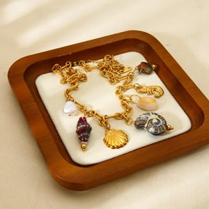 Collana con ciondolo in acciaio inossidabile della collezione Vintage Ocean di Fashion h5 Immagine3