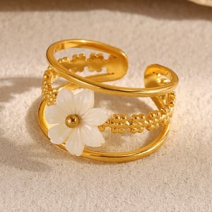1  Piece Vintage Personalized Flower Gold Stainless Steel Women's Ring h5 Picture3