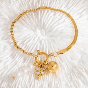 1 Piece Gorgeous Series Clover Stainless Steel Gold Color Women's Charm Bracelets h5 Picture6