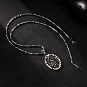 Classic Religious Oval Stainless Steel Men's Necklaces h5 Picture2