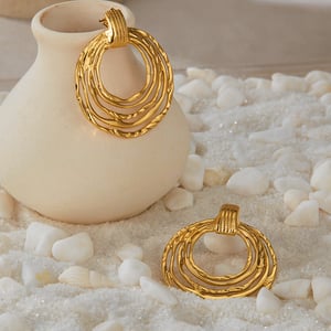 1 Paar Simple Series Tägliche geometrische Edelstahl Goldfarbene Damen-Ohrstecker h5 Bild4