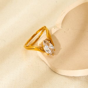 1 Pair Romantic Series Elegant Eye Stainless Steel   Gold Color  Zircon Statement Rings h5 Picture2