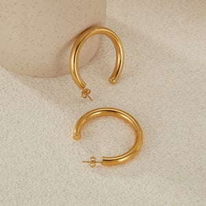 1 çift basit seri gk geometrik paslanmaz çelik altın rengi kadın küpe h5 Resim3