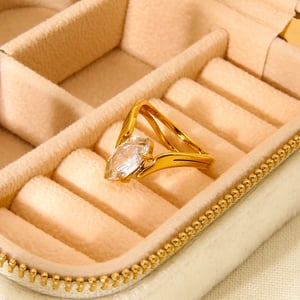 1 Pair Romantic Series Elegant Eye Stainless Steel   Gold Color  Zircon Statement Rings h5 Picture3