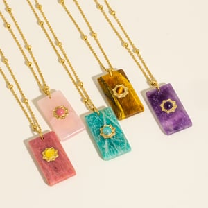 Simple Retro Natural Stone Pendant Women's Necklaces h5 Picture4