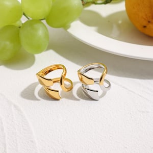 Simple Geometric Stainless Steel Gold Color Minimalist Rings h5 Picture4