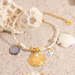 DIY Bracelet with Seashell and Starfish Pendant h5 Picture4