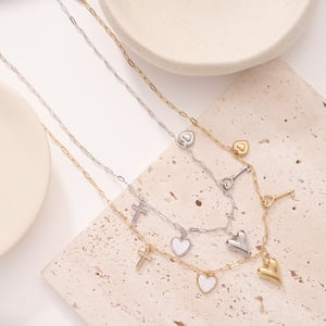 Sophisticated Heart Stainless Steel Gold Color Women's Pendant Necklaces h5 Picture4