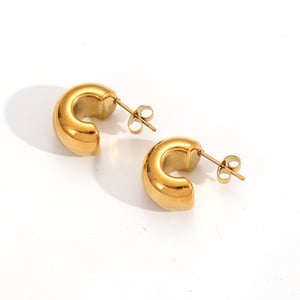 Schlichte Ohrstecker aus Edelstahl in Goldfarbe h5 