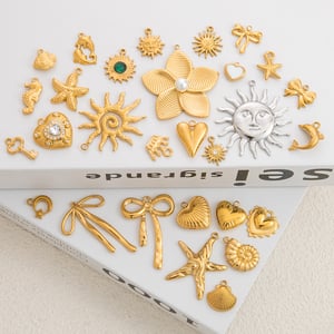 1 Piece Romantic Series Retro Heart Chic Stainless Steel Gold Color DIY Women's Pendants h5 Picture4