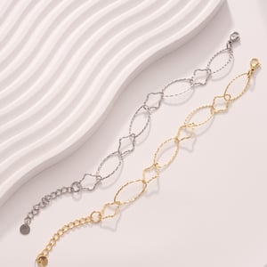 Anspruchsvolle ovale Charm-Armbänder aus goldfarbenem Edelstahl für Damen h5 Bild6