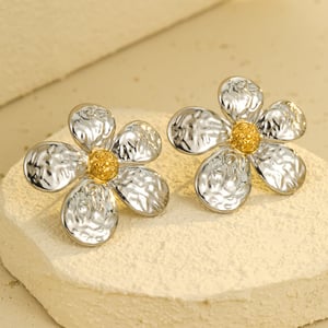 1 Pair Romantic Series Sweet Flower Stainless Steel   Gold Color  Women's Stud Earrings h5 Picture4