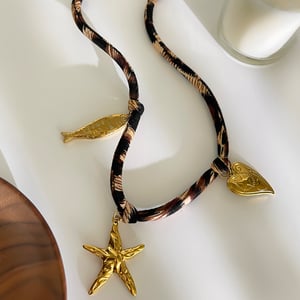 1 Piece Stainless Steel Gold Color Pendant Necklace h5 Picture4