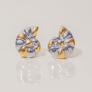 1 Pair Fashionable Shell Stainless Steel Gold Color Women's Stud Earrings h5 Picture3