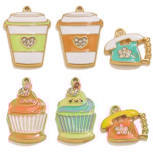 1 Piece Whimsical Cupcake Stainless Steel Gold Color Women's Pendants h5 Picture5