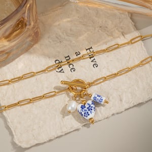 1 Piece Ceramic Flower Stainless Steel Gold Color Pendant Necklace h5 Picture2