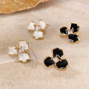 1 Paar einfache Serie Casual Blume Edelstahl Gold Farbe Damen Ohrstecker h5 Bild3