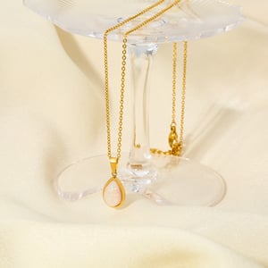 Simple Series Elegant Droplet Stainless Steel  Women's Pendant Necklaces h5 Picture4